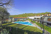 Helle Zweizimmerwohnung mit privatem Garten in einer Wohnanlage mit Schwimmbad in Manerba del Garda