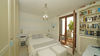 Appartamento con giardino privato in residence con piscina a Manerba del Garda