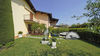 Appartamento con giardino privato in residence con piscina a Manerba del Garda