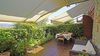 Geräumige Zweizimmerwohnung im Erdgeschoss mit Veranda und Garten in Manerba del Garda