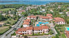 3-Zimmer-Eckwohnung mit großem Garten und Garage in Manerba del Garda 