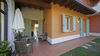 3-Zimmer-Wohnung mit zwei privaten Außenbereichen und Pool in Manerba del Garda 