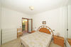 Helle Zweizimmerwohnung mit privatem Garten in einer Wohnanlage mit Schwimmbad in Puegnago del Garda