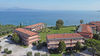 Bilocale in residence con piscina e accesso diretto a lago a Manerba del Garda