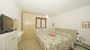 Helle Dreizimmerwohnung in einer Wohnanlage mit Schwimmbad und Seeblick in Puegnago del Garda