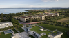 Appartamento con terrazza panoramica e piscina a Manerba del Garda