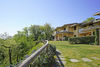 Zweizimmerwohnung im Erdgeschoss in renommierter Wohnanlage mit Schwimmbad und Grünflächen in Padenghe sul Garda