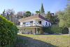 Freistehende Villa in prestigeträchtiger Wohnanlage mit Schwimmbad und Seeblick in Padenghe sul Garda