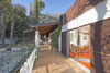 Freistehende Villa in prestigeträchtiger Wohnanlage mit Schwimmbad und Seeblick in Padenghe sul Garda