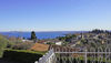 Freistehende Villa in prestigeträchtiger Wohnanlage mit Schwimmbad und Seeblick in Padenghe sul Garda