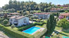 Appartamento ristrutturato in residence con piscina a Soiano del Lago
