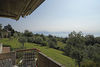 Zweizimmerwohnung in renommiertem Kontext mit schönem Seeblick in Padenghe sul Garda