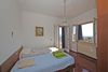 FREISTEHENDE VILLA MIT GARTEN UND SEEBLICK ZU RENOVIEREN IN SAN FELICE DEL BENACO ZUM VERKAUF