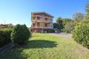 FREISTEHENDE VILLA MIT GARTEN UND SEEBLICK ZU RENOVIEREN IN SAN FELICE DEL BENACO ZUM VERKAUF