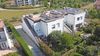 Doppelhaushälfte Reihenvilla mit privatem Garten, zwei Terrassen und Garage in Salò zum Verkauf
