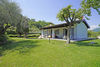 Freistehende Villa mit großem Garten in san felice del benaco zu verkaufen