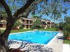 Zweizimmererdgeschosswohnung in Residenz mit Schwimmbad zu verkaufen in San Felice del Benaco