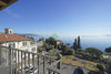 Elegante Dreizimmerwohnung mit Seeblick in Gardone Riviera zu verkaufen