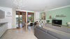 Leuchtende Dreizimmerwohnung mit exklusiver Terrasse, in Residenz mit Pool in Portese zum Verkauf