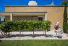 Sirmione, Punta Grò, Reihenendhaus mit Pool einige Meter vom See entfernt
