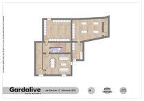 Sirmione, Elegante Villa su 3 livelli a con Giardino Privato in vendita