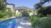 Freistehende Villa mit Pool und Garten im Promontorio di Bornico