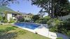 Freistehende Villa mit Pool und Garten im Promontorio di Bornico