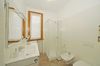 Moderne Wohnung in der Nähe des Sees in Residenz mit Schwimmbad in Maderno