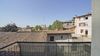 Großzügige, renovierte 2-Zimmer-Wohnung mit Terrasse und Garage im Herzen von Maderno