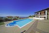 Dreizimmerwohnung mit Seeblickterrasse in Wohnanlage mit Pool in Monte Maderno