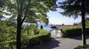 Gemütlicher Bungalow mit Garten und Blick auf den See im Feriendorf Sunclass Tignale