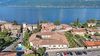 Dreizimmerwohnung mit privatem Innenhof, Pool und Sauna nur wenige Schritte vom See in Bogliaco di Gargnano entfernt