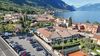 Dreizimmerwohnung mit privatem Innenhof, Pool und Sauna nur wenige Schritte vom See in Bogliaco di Gargnano entfernt